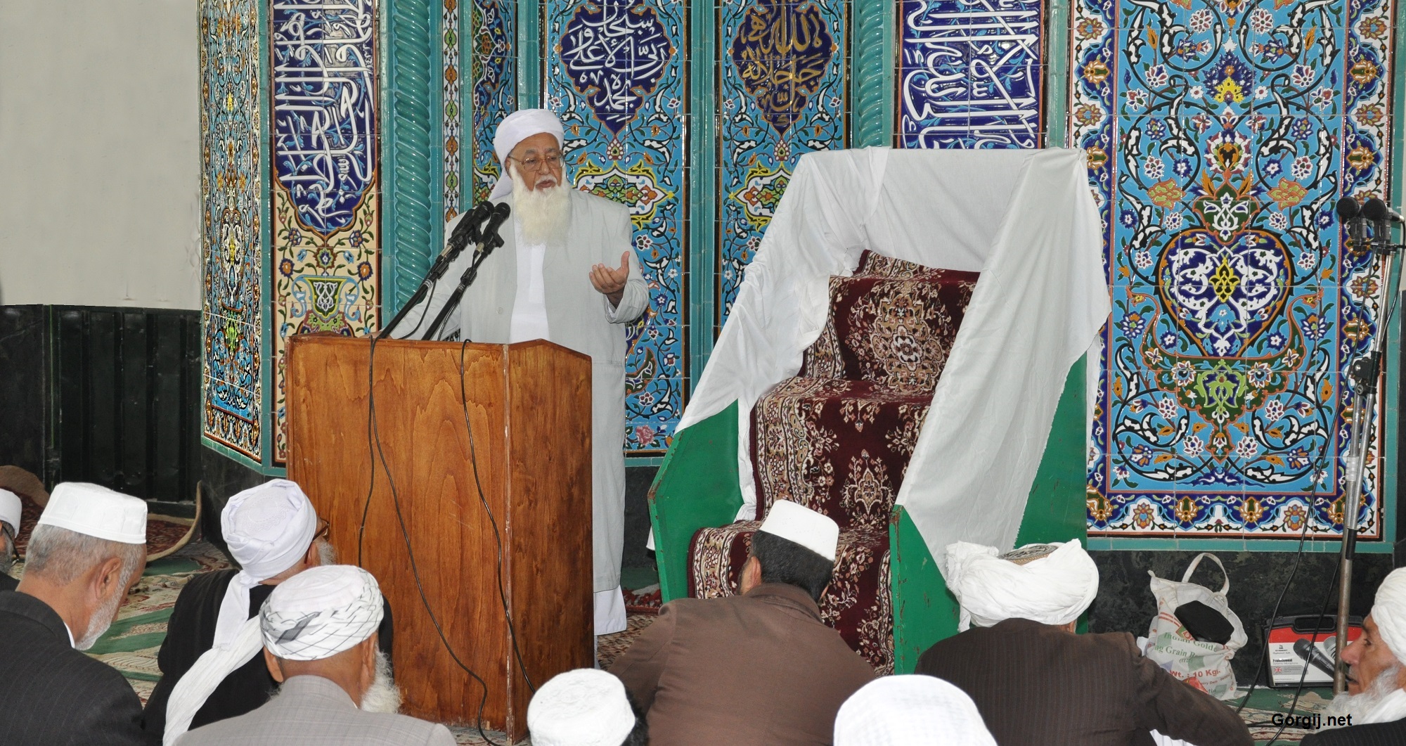 مولانا گرگیج در انتقاد از توهین به حضرت عثمان: ما وحدت واقعی میخواهیم نه هفته وحدت