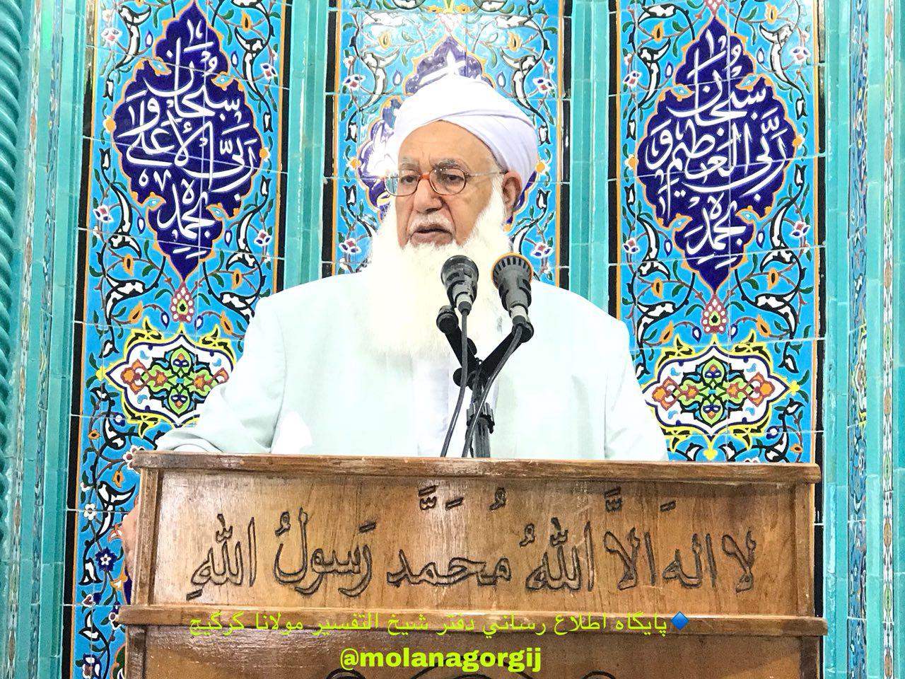 مسئولین باید مردم کازرون را قانع کنند