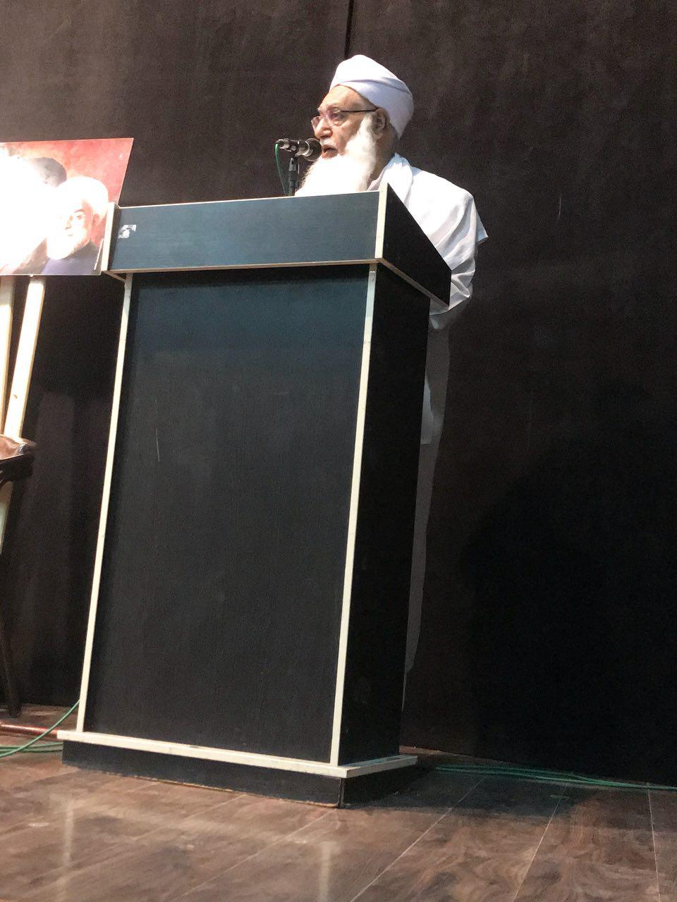 مسئولین موظفند از تمامی ظرفیت های کشور اعم از همه اقشار و مذاهب استفاده کنند