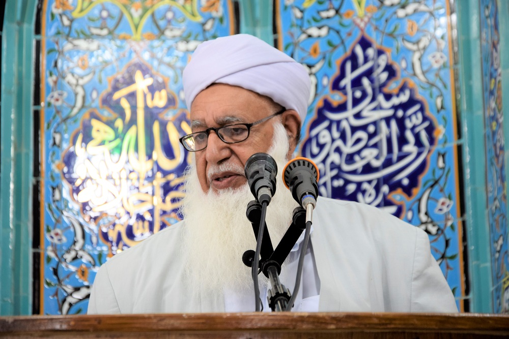 اهانت کنندگان به مقدسات اهل سنت به طور علنی مجازات شوند