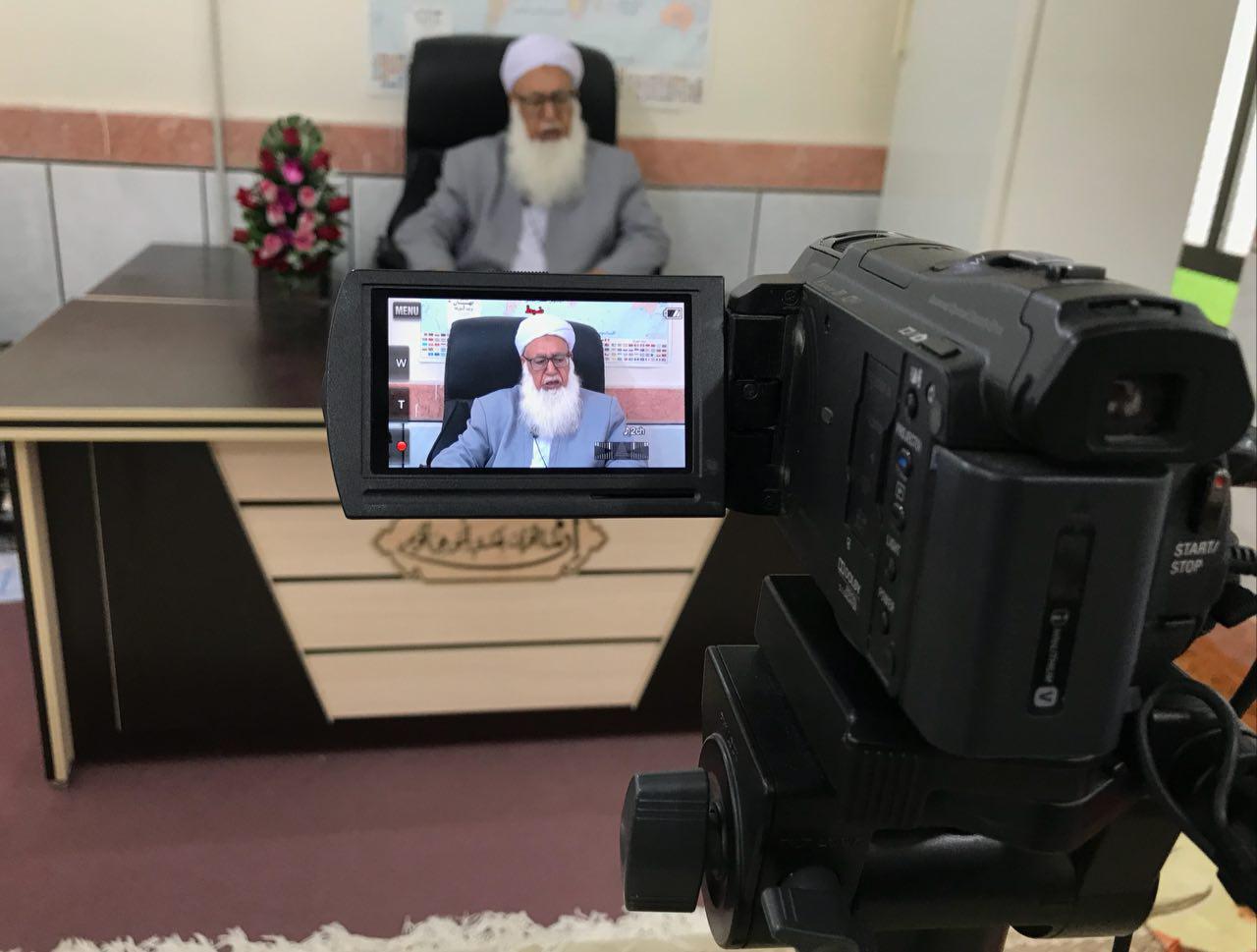 حادثه کربلا حریت اسلامی را به ما آموخت / حق از قوت حضرت حسین (رض) زنده است